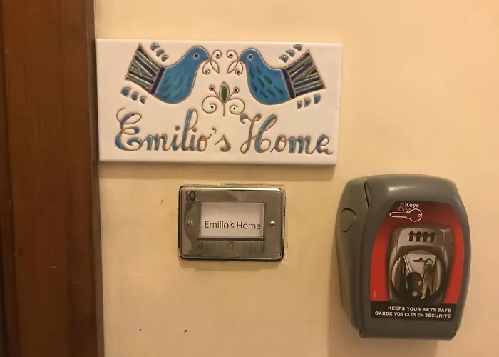 Single In Cozy And Comfortable 3* Roma